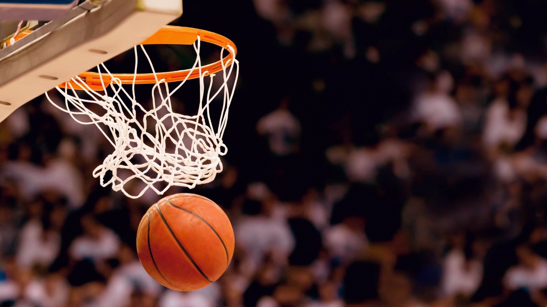 NBA球队新老球员融合机制与更衣室管理策略，nba球员换球队就要搬家吗